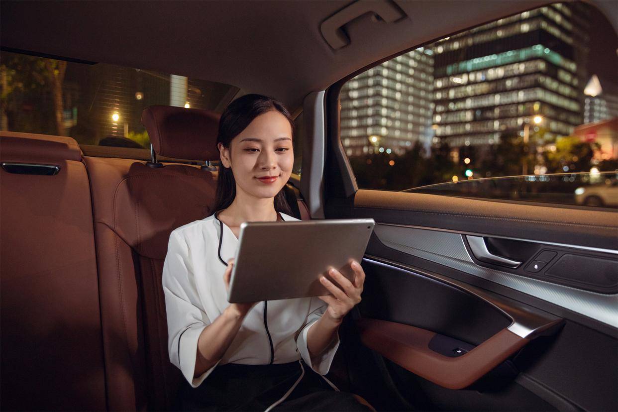 医院顺产分娩手术时直肠被切漏：手术操作失误引