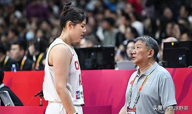 中国女篮力克南苏丹队！听听各界媒体专家怎么说 宫鲁鸣或感谢一人