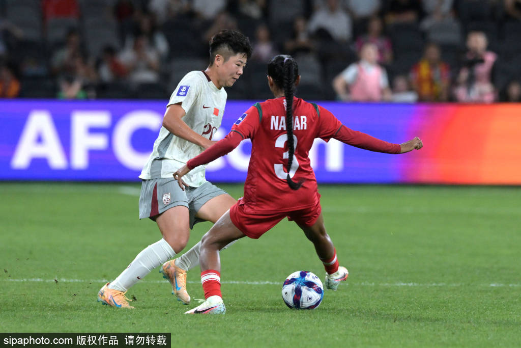 2026亚足联女足亚洲杯半决赛前瞻：对决东道主，挑战历史！