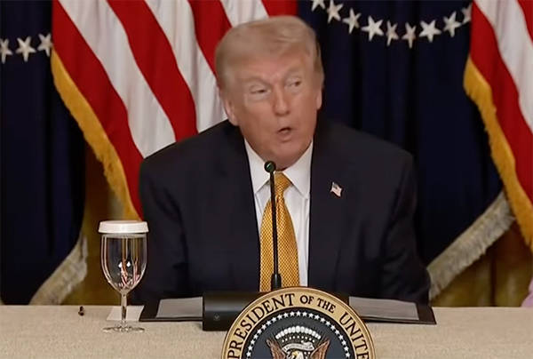 “特朗普选择了最熟悉的老套路甩锅，但霍尔木兹海峡让他碰壁”