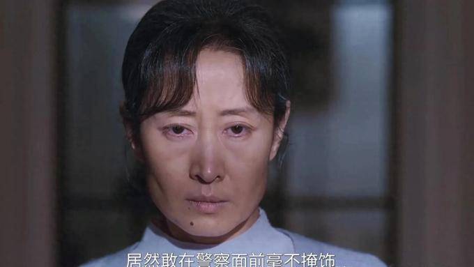 《隐身的名字》揭秘柏庶的身世,水泥里面的尸骨究竟是不是周芸?_葛文君_郝家_任美艳