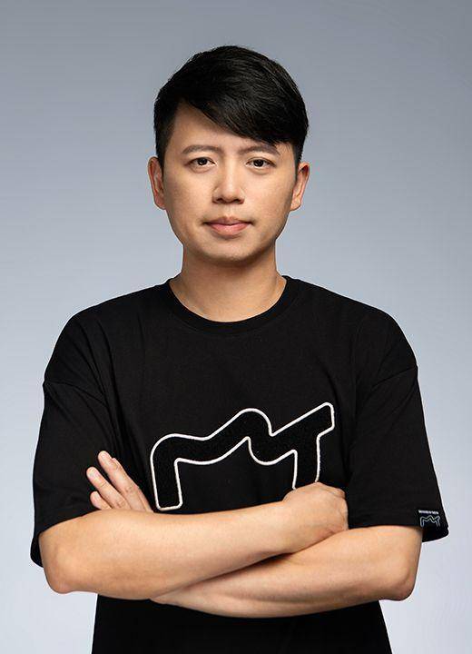 独家对话吴欣鸿：当大模型开始吞噬软件，美图如何进退？