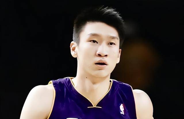 他是前中国男篮“国手”，和模特离婚后净身出户，如今状态如何？