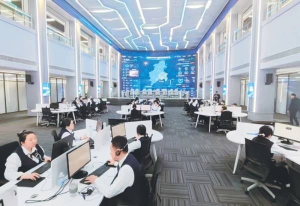 辽宁省委书记再提破坏营商环境案例：外地群众购房4年半才办好居住证