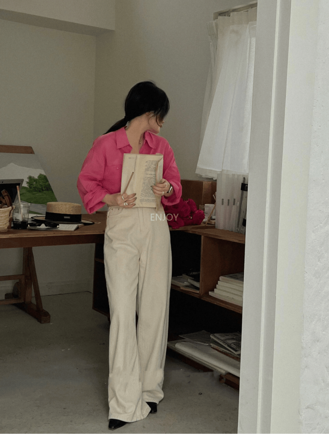 【梅粉色苎麻衬衫】39.9元享！苎麻面料吸汗又透气，慵懒oversize直接把氛围感焊死！面料透气到像会呼吸，垂感好，遮肉显瘦！