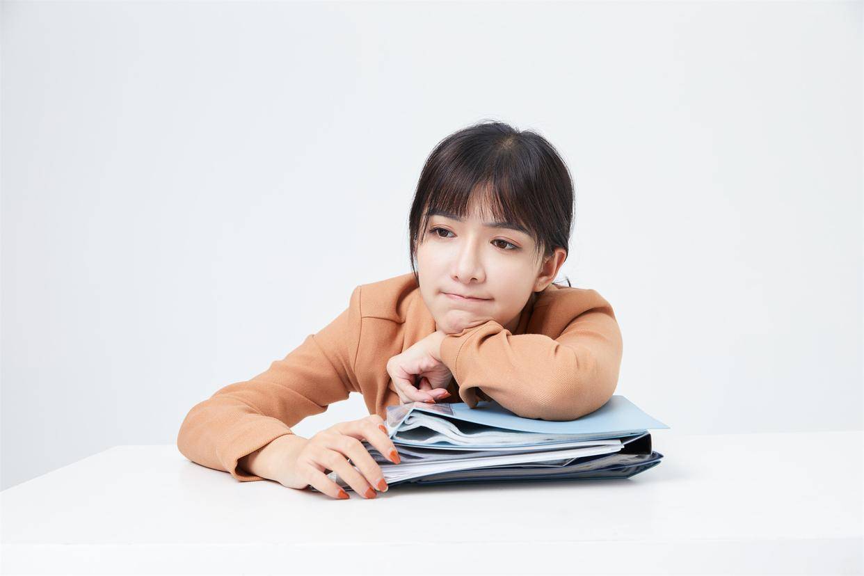 天津伯苓中学女生被男同学偷拍私密视频并传