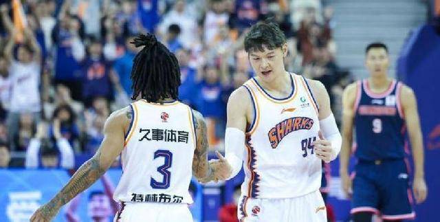 14年蛰伏601场等待，对比周琦胡金秋，王哲林为何14年才进总决赛