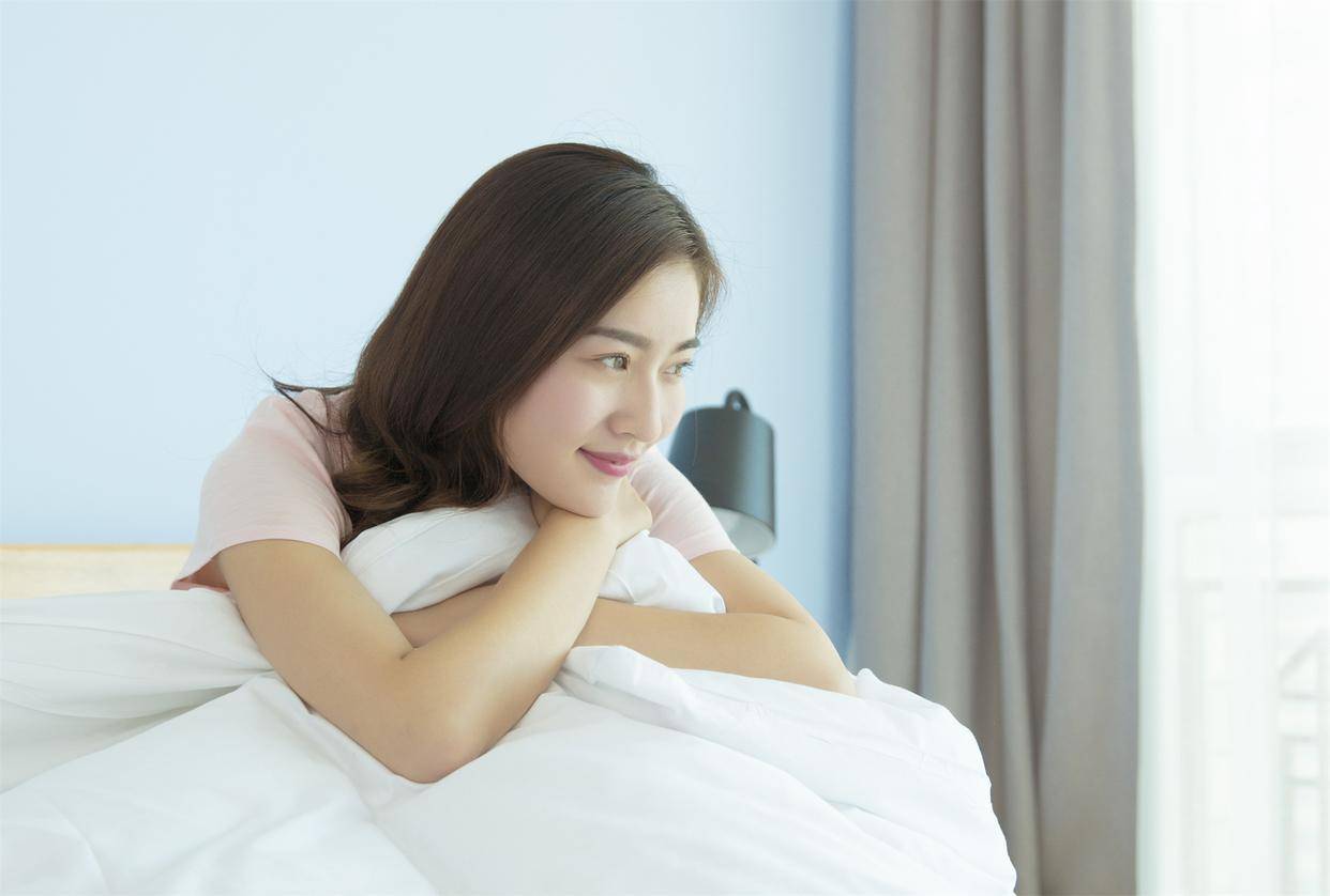 孕妇称喝小仙炖燕窝发现虫蛹：商家猜测与客户存