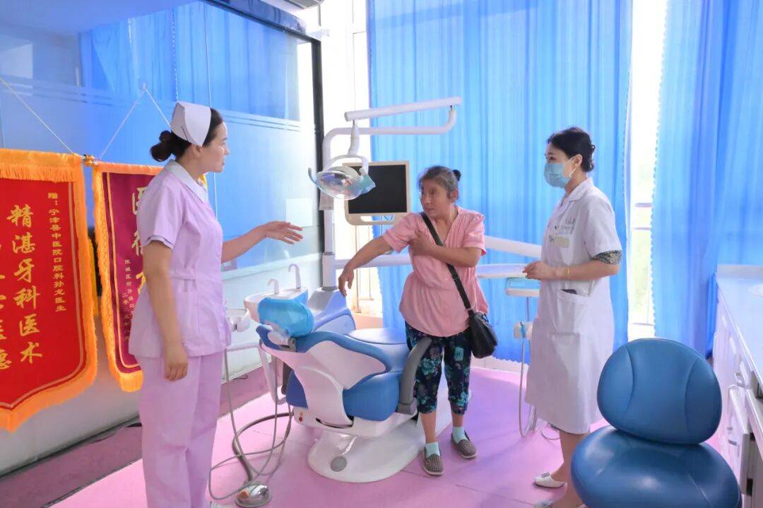 中国中医科学院眼科医院预约检查陪诊挂号儿童就诊情绪疏导，轻松配合诊疗的简单介绍