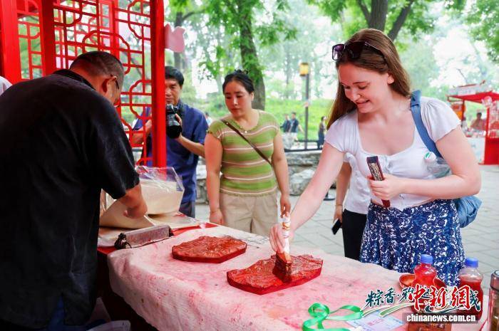 在古典园林读懂民俗 北京西城开启端午节系列文化活动