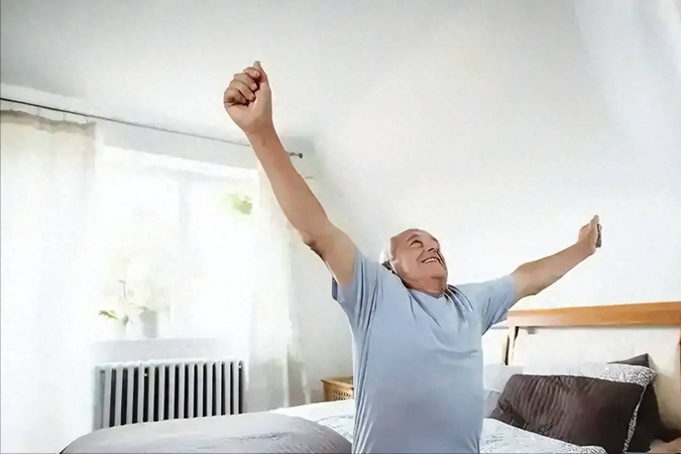 原创            医生发现：早起后有这4个表现，说明你的血脂可能高了，赶紧就医