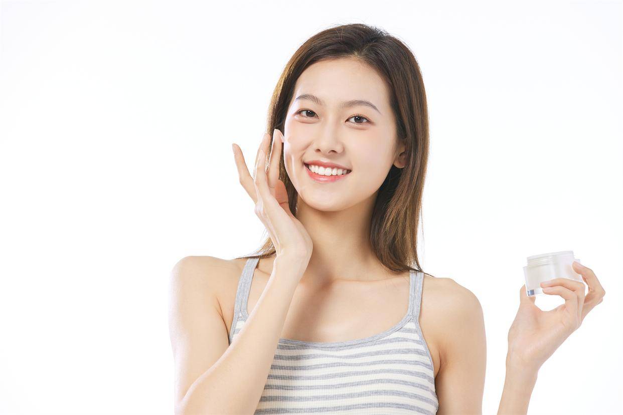 315现场：生抽里惊现活蛆 消费者向山姆