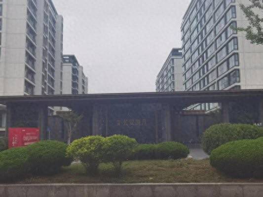 烟台莱山宋家庄旧改安置房三年四变:E2地块安置房“蒸发”(图1) 文章配图-1