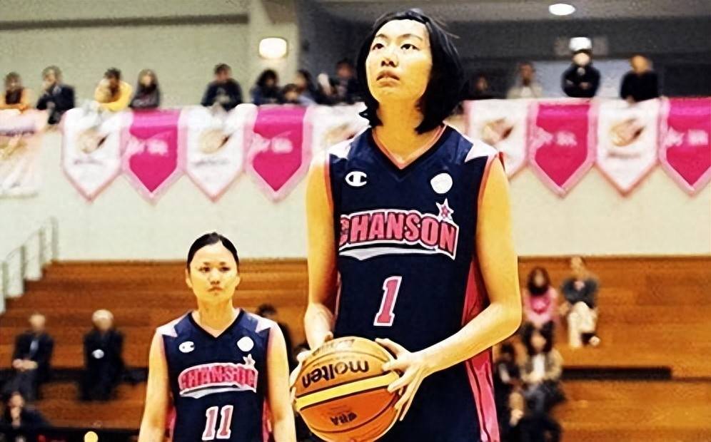 败类！中国女篮最 “无耻” 叛徒：装病偷入日籍，认日本富商做干爹