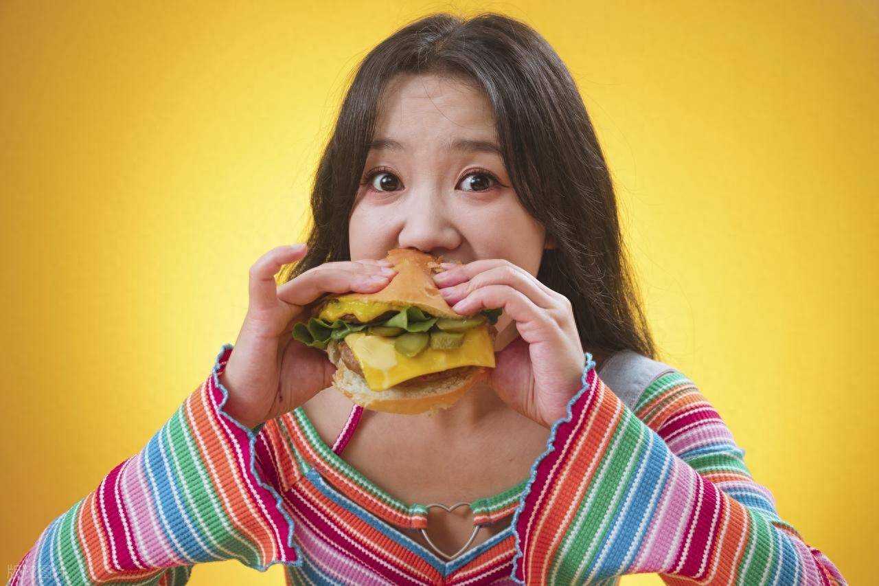 减肥，为什么不建议你过度节食？