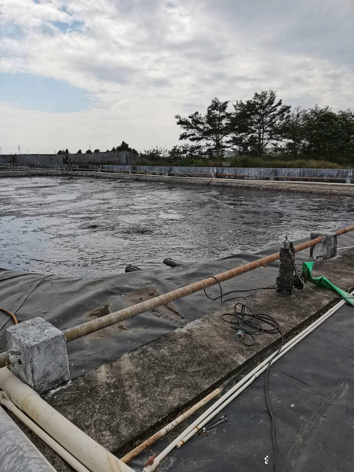 防水土工膜糙面土工膜双道热熔焊接缝防渗效果好_检测_质量_焊道