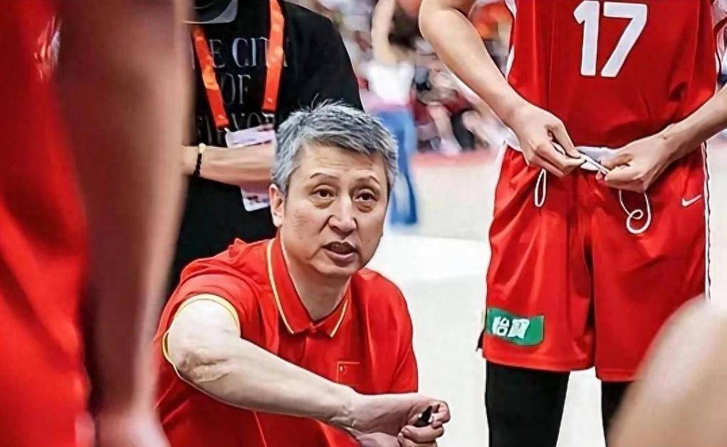 中国男篮战卡塔尔赛前3大硬伤，周琦赵睿伤缺，输球告别世界杯