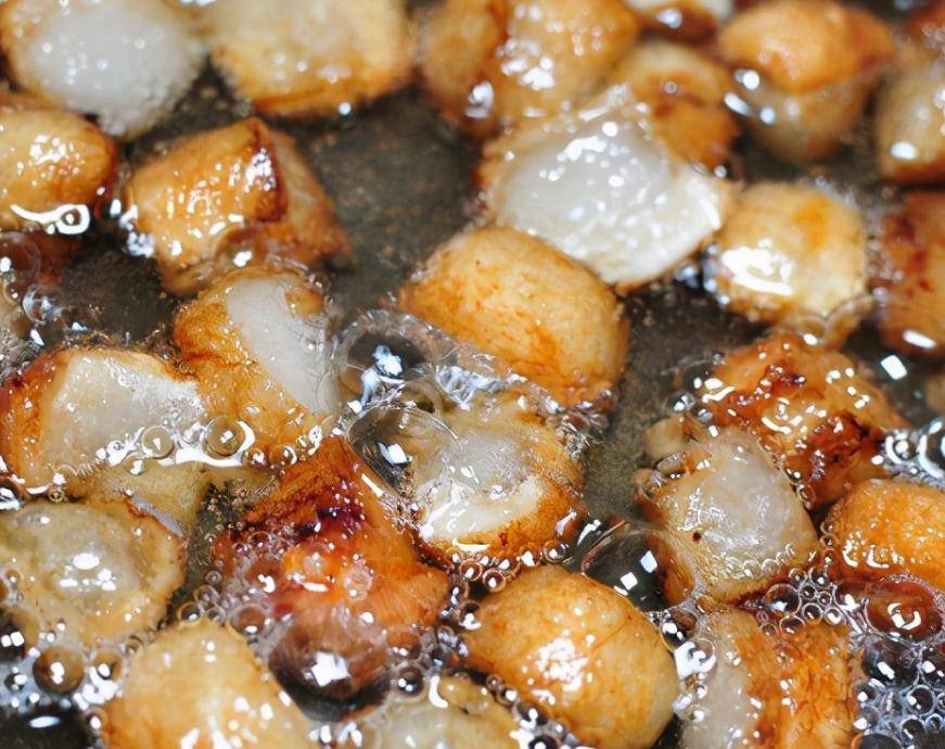 原创            经常吃猪油渣，对血管“有益”还是“有害”？不妨听听医生的答案