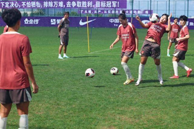 中国U20女足优秀球员数量众多 或夺世界杯冠军