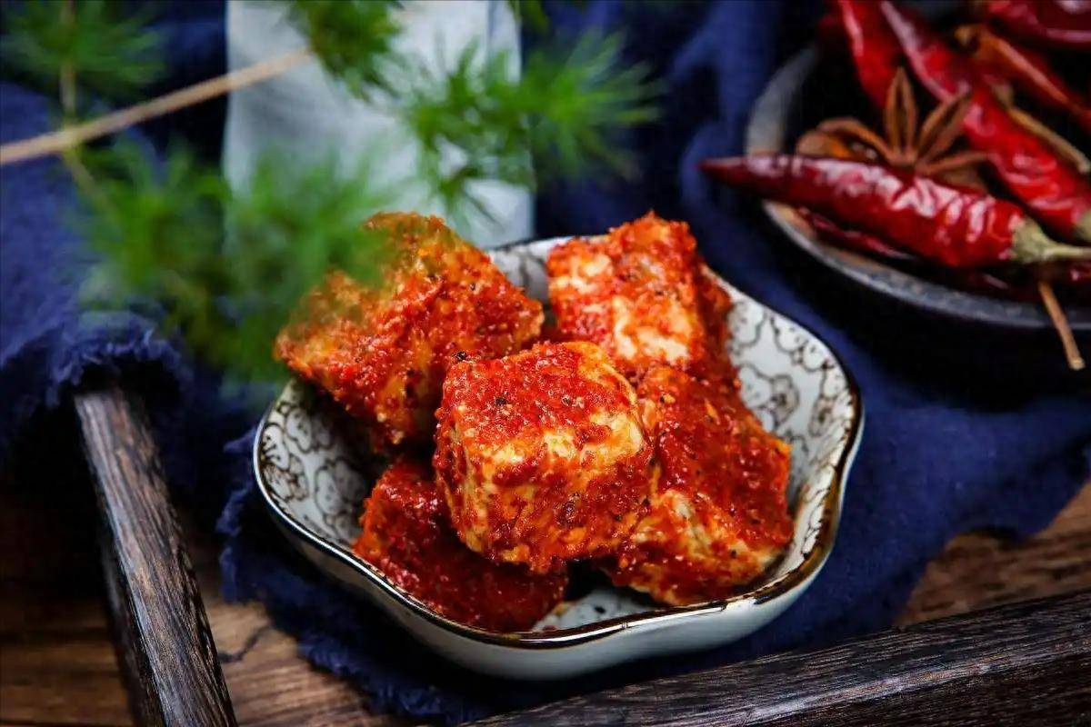 原创            腐乳再次被关注！医生发现：肺结节患者常吃腐乳，或出现4种变化
