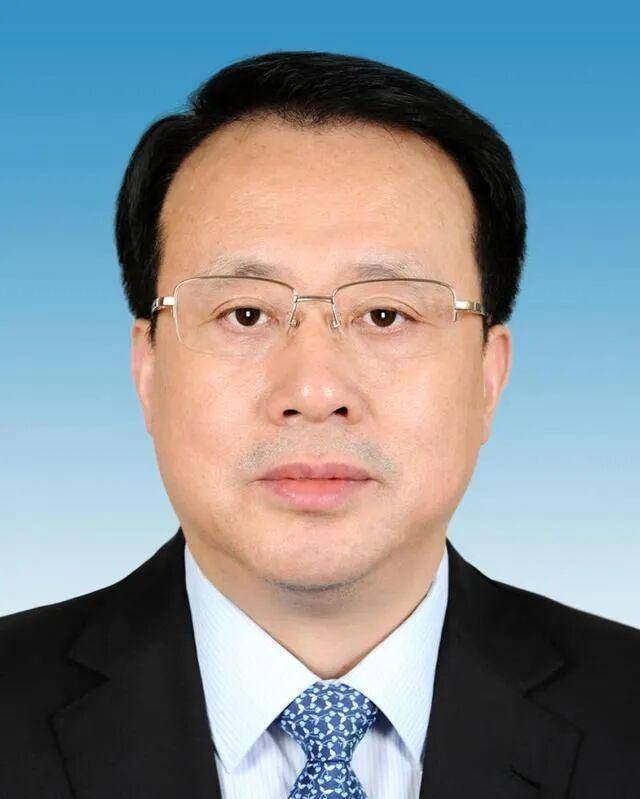 龚正辞去上海市市长职务；曾任浙江省副省长、杭州市委书记、山东省省长等职