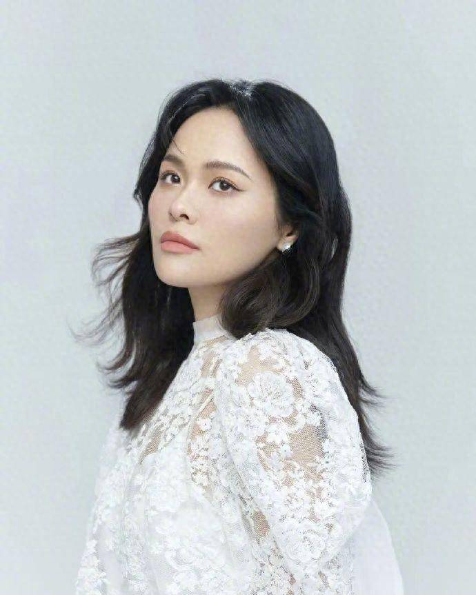 女高音歌唱家龚爽因病离世，年仅37岁