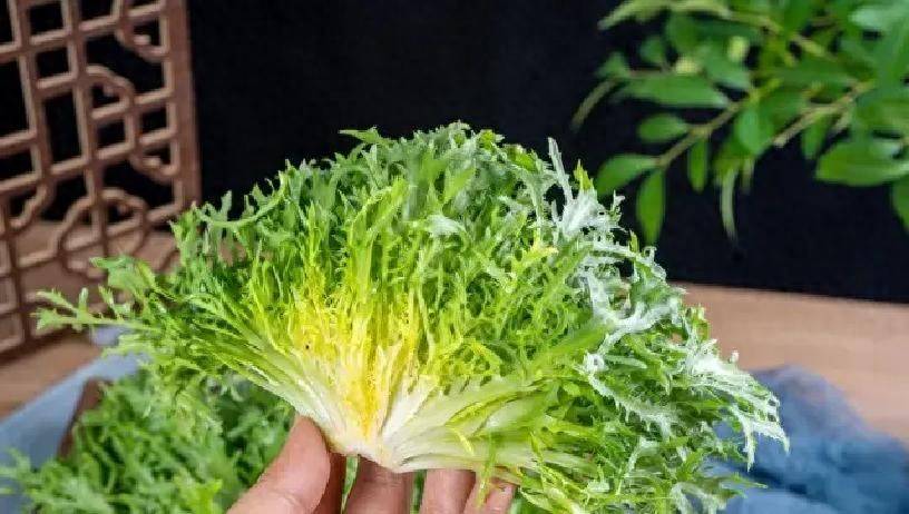 原创            越吃越瘦的一种蔬菜，能化全身痰湿，每周3次，痰没了，体重轻了