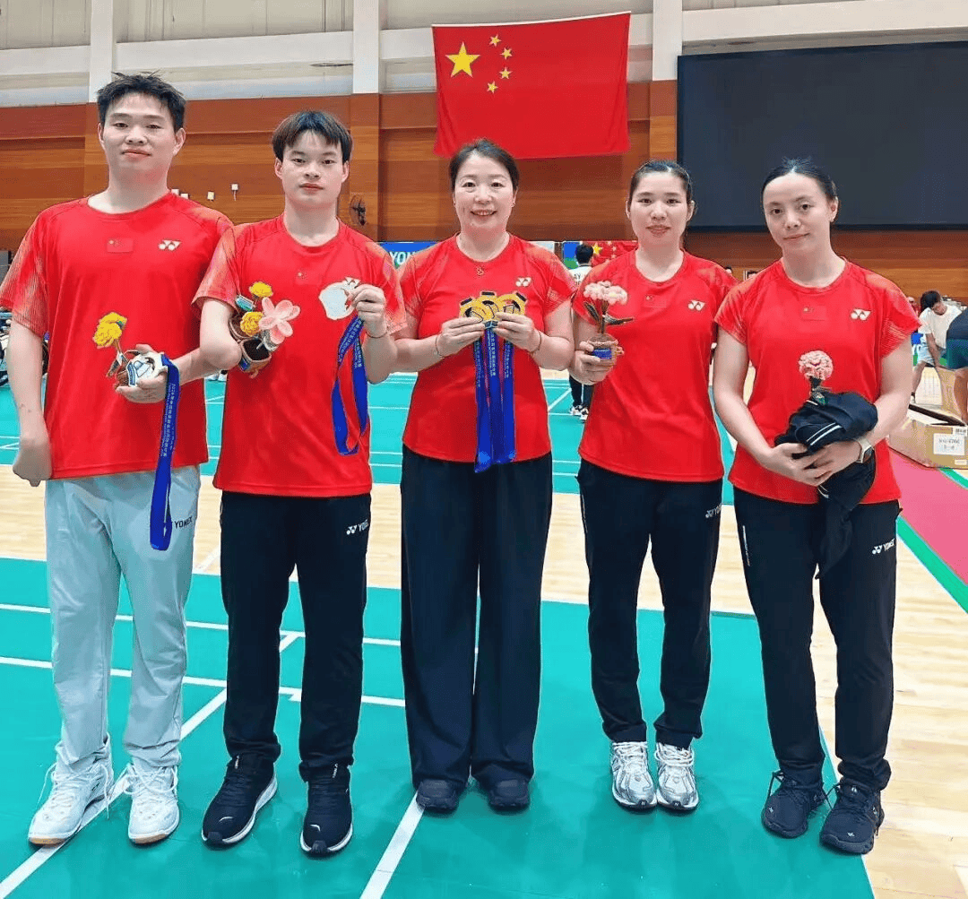2金2银!贵州残疾人羽毛球运动员在国际赛场载誉归来