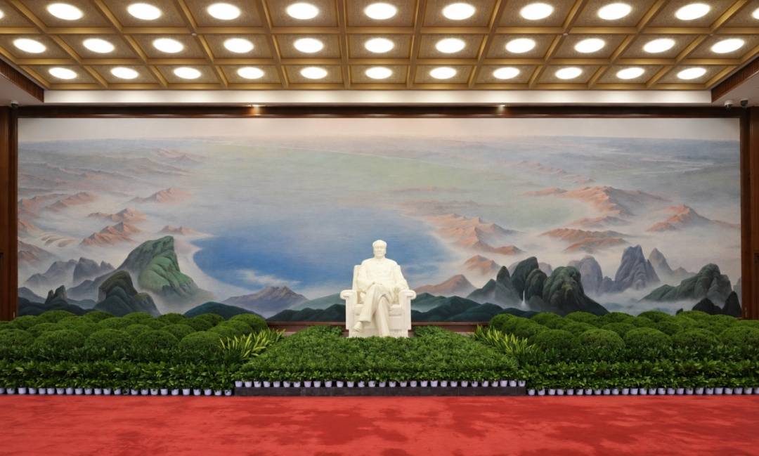 毛主席纪念堂艺术壁画更新！清华师生以匠心创作缅怀伟人