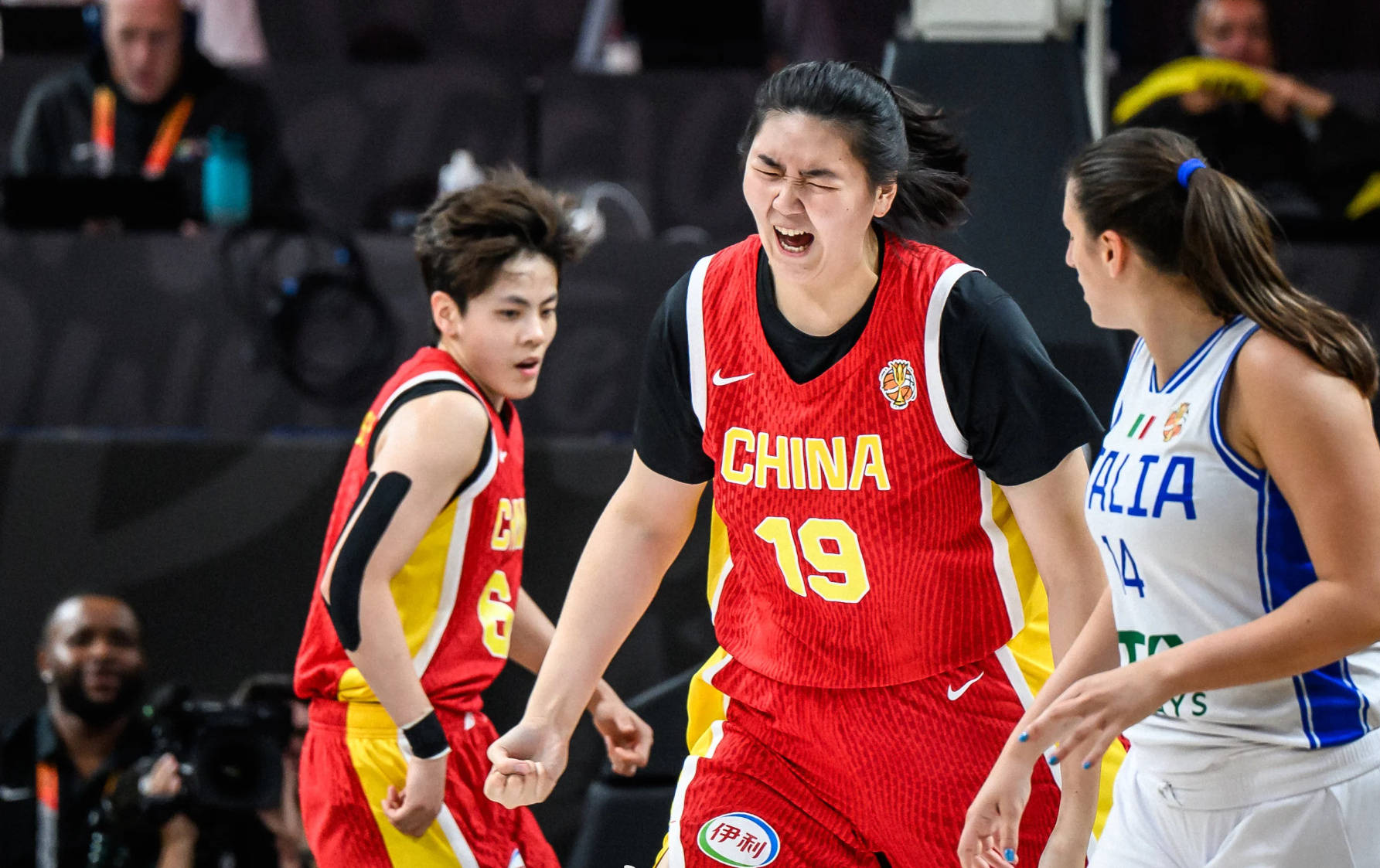 中国女篮直播在线观看免费官网