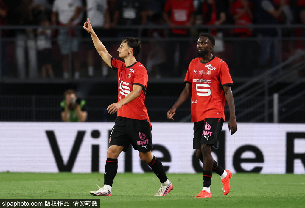 亚冠首轮双喜临门：国安2-1浦项，海港6-4拉查武里重振雄风！