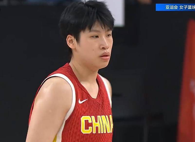 迈出三连冠第一步！中国女篮 111-46 大胜泰国，杨舒予全场最高，2 大主力雪藏