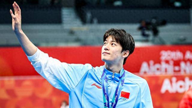 亚运会｜“五届元老”汪顺圆满谢幕：16岁时没想到32岁时还能站在这里