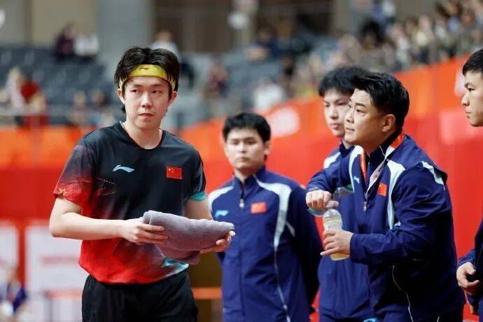 邓亚萍谈国乒男团不敌日本：非常遗憾输掉了，但中国男乒整体打得还是很不错的