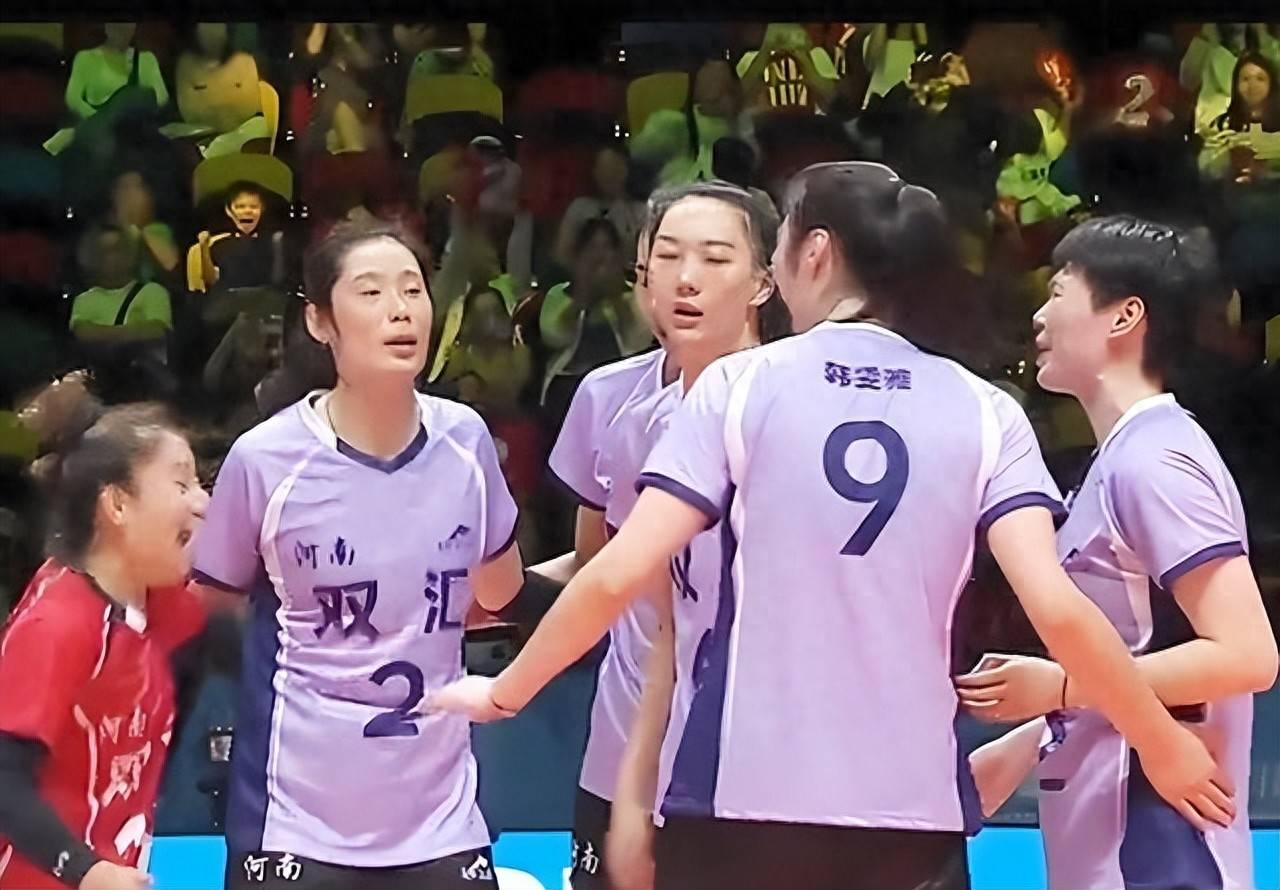 河南女排主教练焦帅:被朱婷带成“网红教练”,妻子曾是女篮国手