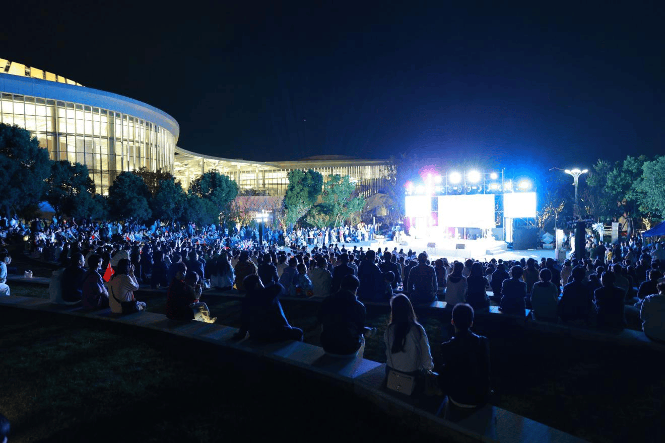 大学生好声音2026巅峰盛典,千人齐聚上海见证荣耀(图2) 大学生好声音2026巅峰盛典,千人齐聚上海见证荣耀(图2)