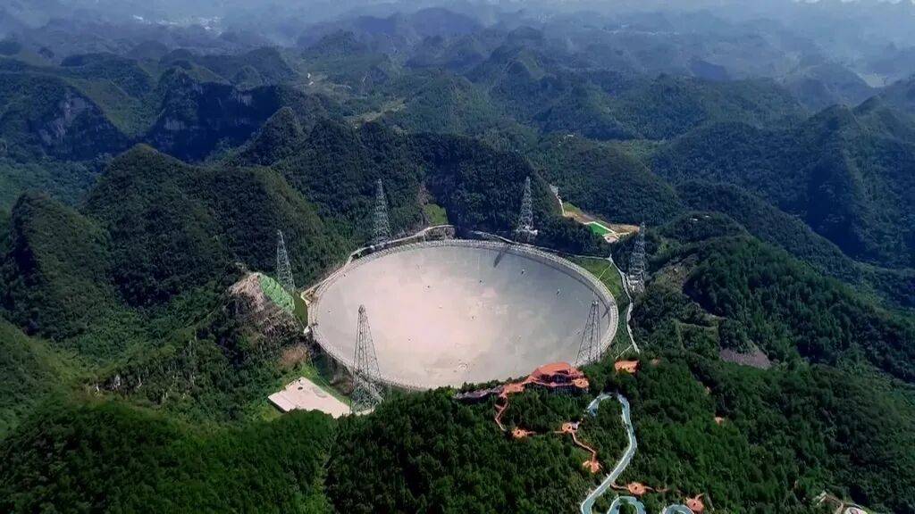“正在成长”的脉冲星三体,被中国天眼发现了! (pic2) “正在成长”的脉冲星三体,被中国天眼发现了! (pic2)