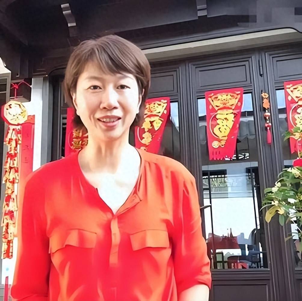 排球功勋李珊现状：在天津老家生活，官居正厅级，和陈忠和很亲近